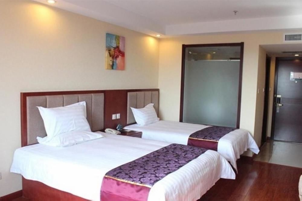 Greentree Inn Shandong Qingdao Wuyishan Road Jiashike Shopping Center Business Hotel Luaran gambar