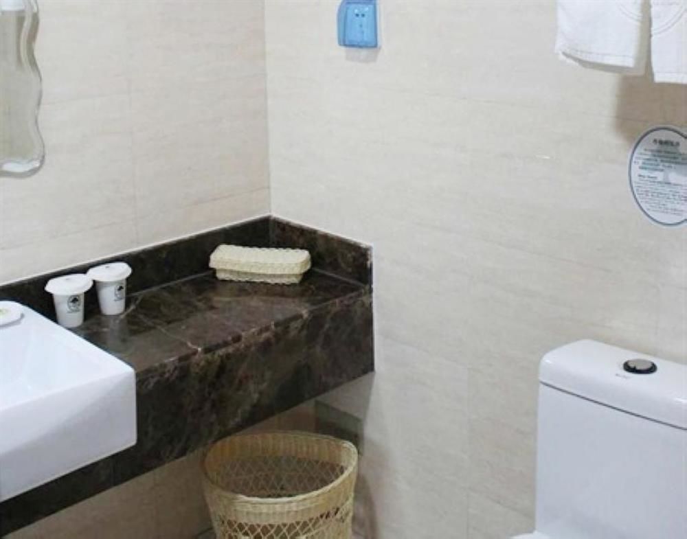 Greentree Inn Shandong Qingdao Wuyishan Road Jiashike Shopping Center Business Hotel Luaran gambar