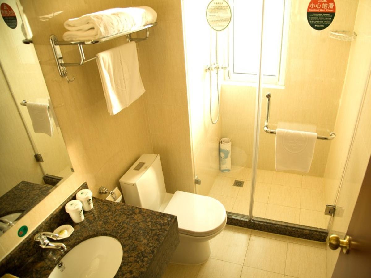 Greentree Inn Shandong Qingdao Wuyishan Road Jiashike Shopping Center Business Hotel Luaran gambar